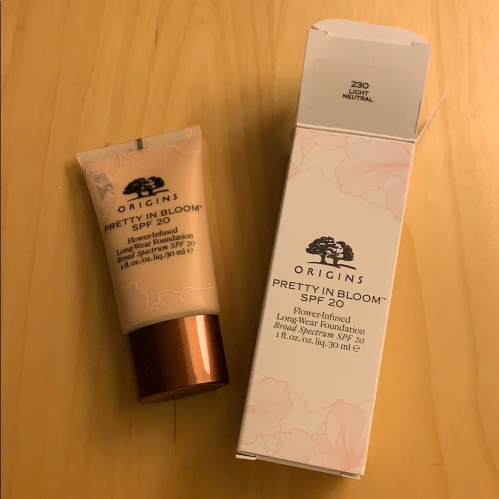 Origins Pretty in Bloom Foundation